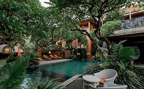 Fourteen Roses Boutique Hotel, Kuta